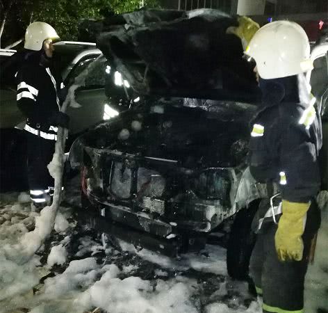 На Миколаївщині вночі горіли іномарки