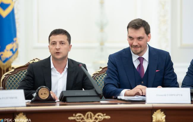 Зеленский о Кабмине Гончарука: реформы делали для «лайков»