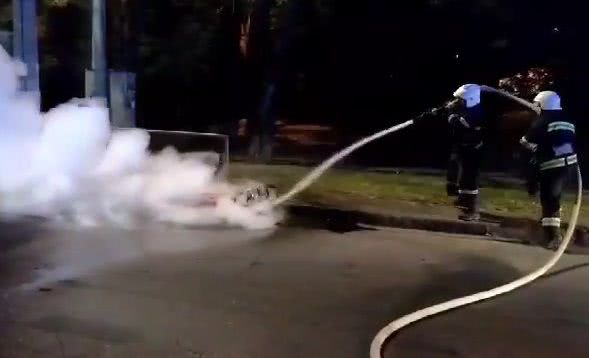 В Николаеве на ходу загорелся электроскутер
