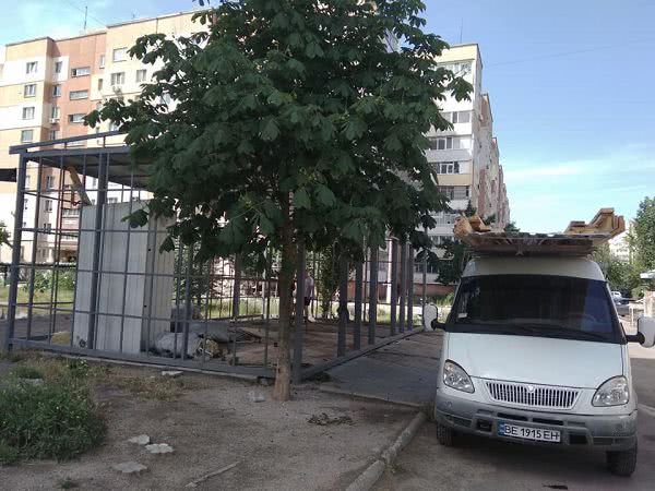 Павильон в микрорайоне Николаева не является самозостроем