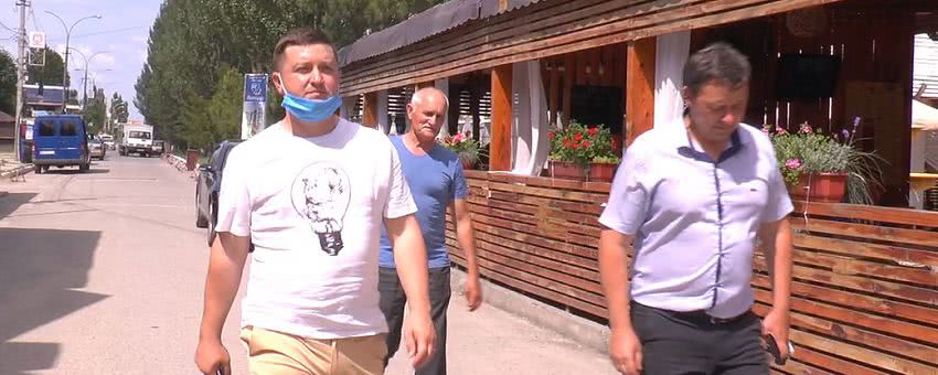 На побережье в Коблево на Николаевщине рабочая группа провела проверку зон отдыха и торговых точек