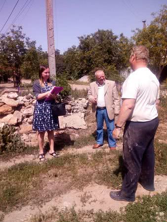В частном секторе микрорайона Николаева провели рейд по благоустройству и предупредили о складировании стройматериалов
