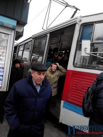Для пенсионеров в Николаеве введут электронный билет: это ограничит количество бесплатных поездок — видео