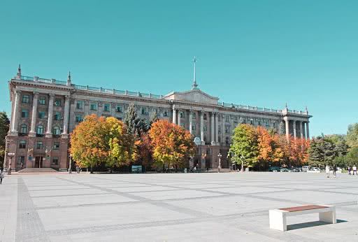 В Николаеве много промышленных предприятий прекратили свою деятельность