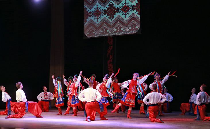 Для миколаївців колективи Обласного палацу культури організували свято та подарували їм свої творчі надбання