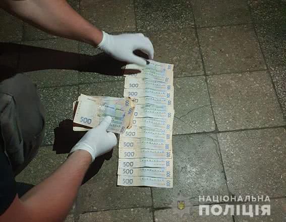 Николаевского патрульного поймали на взятке