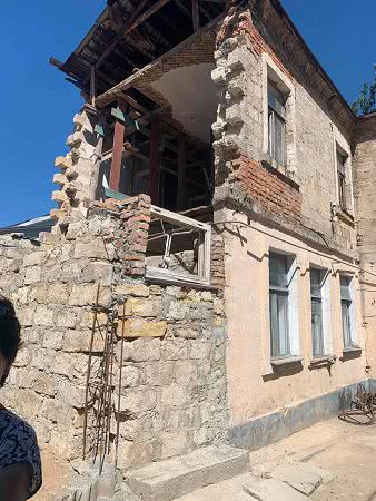 В Николаеве в частном секторе самозастрой может навредить соседним домам