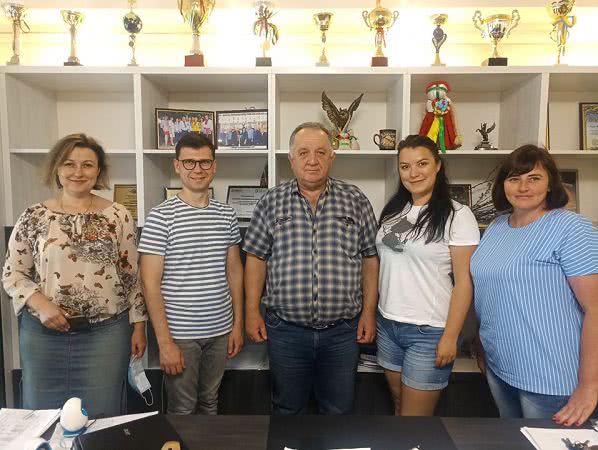 В ОТГ на Николаевщине показали гостям успехи в области образования