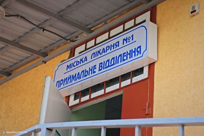 В Николаеве у 12 пациентов, которые поступили в горбольницу № 1, подтвердился коронавирус — видео