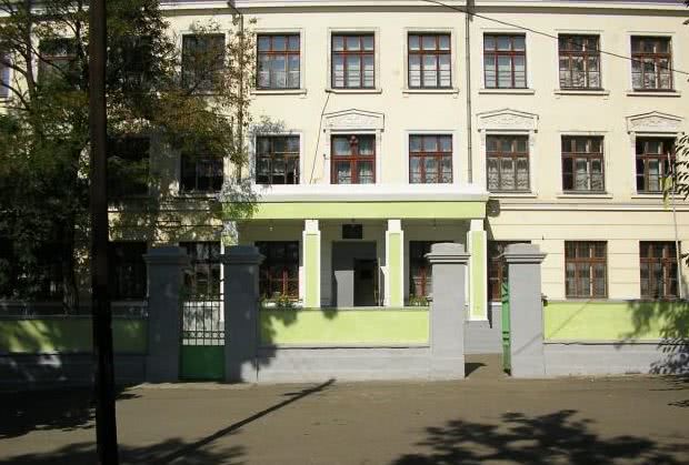 В Николаеве реставрируют здание СОШ номер 25
