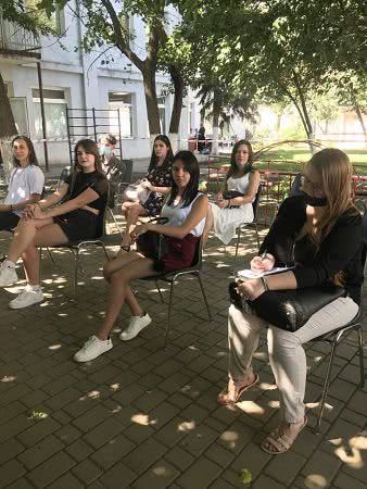 Николаевский ВУЗ начинает учебный год по мировой модели «Оpen air»