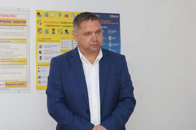 «Одним – все, другим – закон»: Кормышкину запретили ремонтировать третье отделение инфекционки