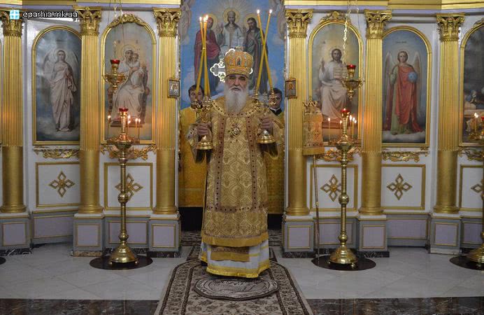 13.11.2020 Митрополит Питирим молитвенно почтил память отца