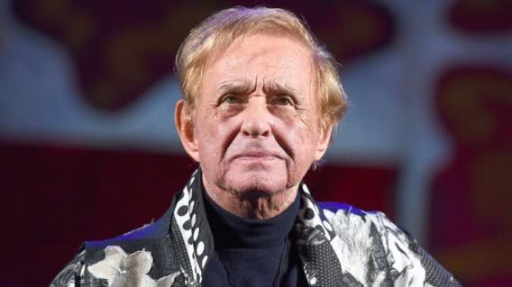 Режиссер Роман Виктюк умер от коронавируса