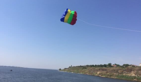 В Радсад на велосипеде, речном трамвайчике и воздушном шаре