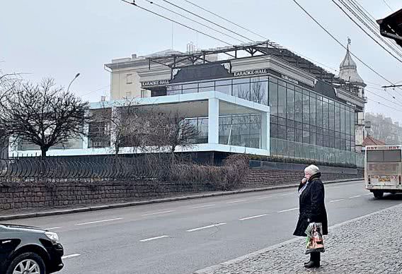 В Николаеве закрыли ресторан, которому, якобы, разрешил работать в карантин лично губернатор