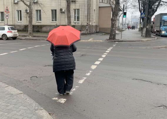 Южный циклон несет в город Николаев дожди