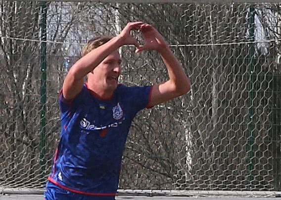 Сердечко, два гола и футбольная погода в первой домашней игре МФК «Николаев»