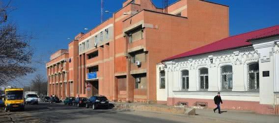 В Николаеве предложили вузам перенести начало занятий на 10.00