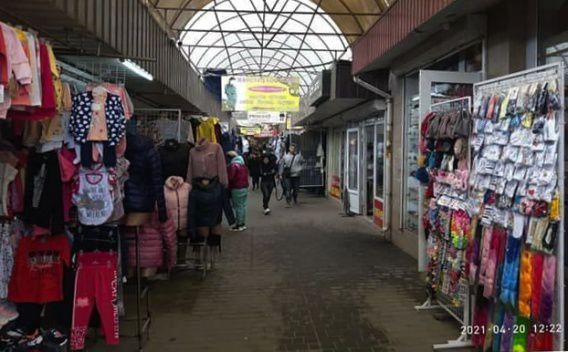 Аренду не снизят предпринимателям, торгующим в карантин на промышленных рынках