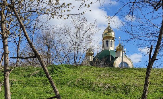 Когда в Украине выходные на майские и Пасху. Список дней, когда будем отдыхать