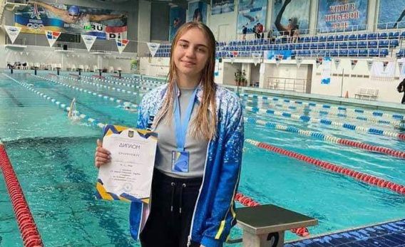 Николаевская пловчиха Любовь Гречка - серебряный призер Гимназиады!