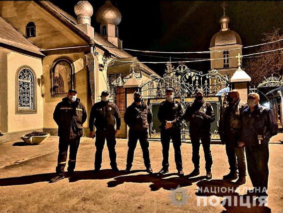 900 стражей порядка ночью на Пасху провели бессонную ночь
