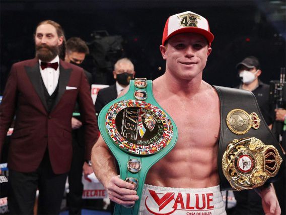 Канело защитил четыре пояса чемпиона мира