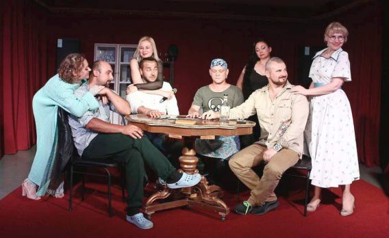 В Николаевском русском театре закрыли 87-й сезон и открыли новый