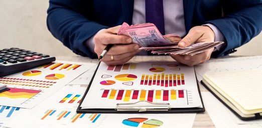 Прожиточный минимум поднимут вдвое: как это отразится на пенсиях, зарплатах и штрафах