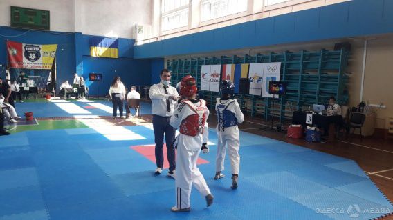 Николаевские тхэквондисты выиграли всеукраинский турнир в Одессе