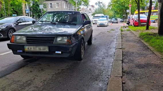 Авария на перекрестке Никольской и Артиллерийской произошла из-за пьяного водителя