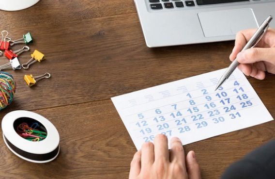 В Украине задумали отменить перенос рабочих дней и длинные выходные