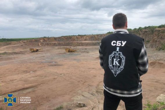 Фирма Амирханяна два года незаконно разрабатывала гранитный карьер на Николаевщине