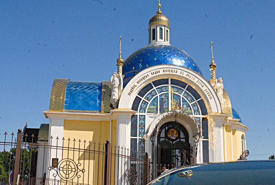 В воскресенье Троица: дополнительный выходной и что нужно успеть за неделю до зеленых праздников