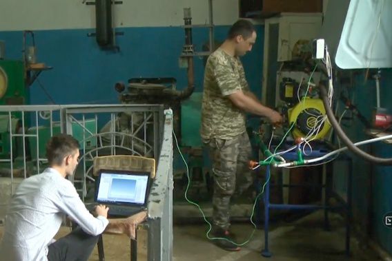 Первомайские студенты НУК удивили двигателем на растительном топливе