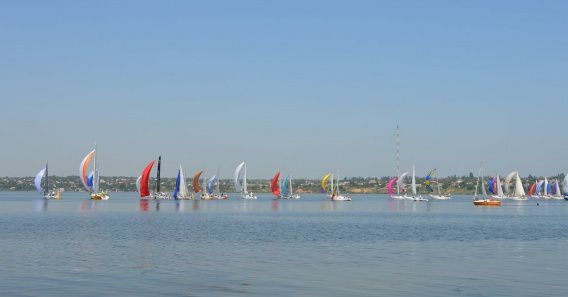 За награды регаты «Кубок Кинбурнской косы» гонялись 46 яхт