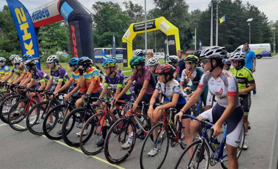 Пятеро николаевских велогонщиков - призеры юношеского чемпионата Украины на шоссе