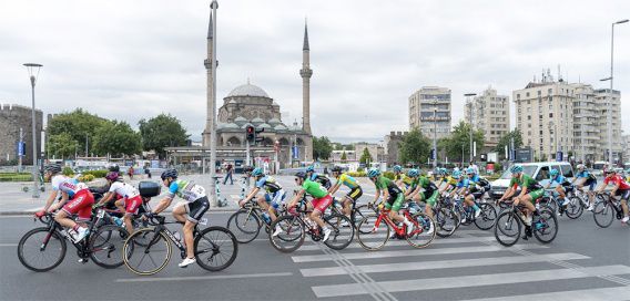 Николаевская велогонщица Вареник – бронзовый призер международной велогонки в Турции