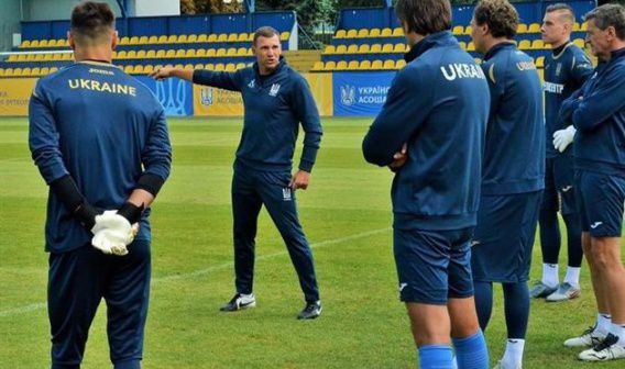 Вопрос достоинства и уважения: языковой омбудсмен отреагировал на русский язык в сборной Украины