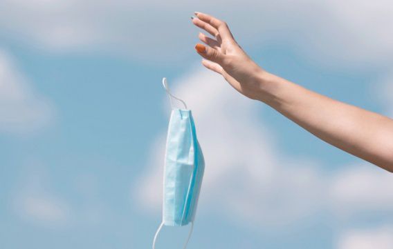 Главный санврач рассказал, когда украинцы вернутся к докоронавирусной жизни