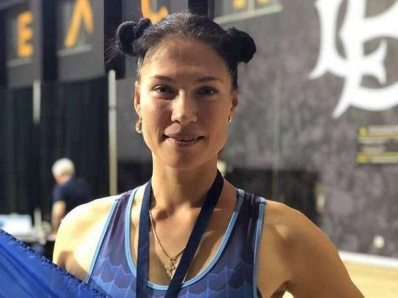 Николаевская гребчиха-академистка Елена Буряк на кубке Украины пересела в восьмерку