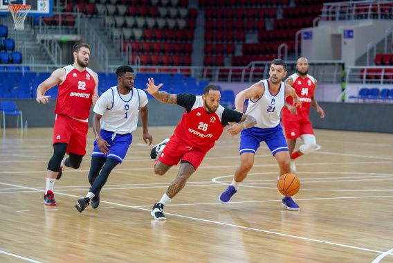 В игре МБК «Николаев» - «Прометей» команды забросили 201 очко