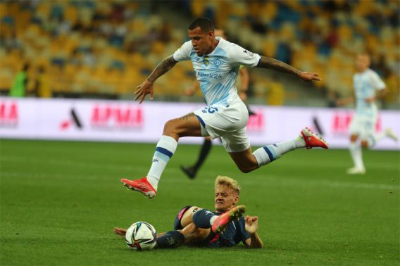 За «Динамо» теперь забивает венесуэльский форвард Эрик Рамирес