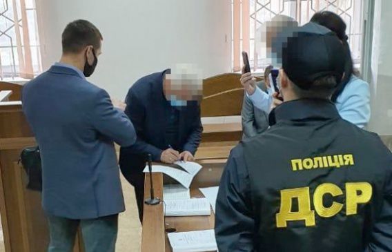 12 лет за взятку грозит президенту Национальной академии аграрных наук