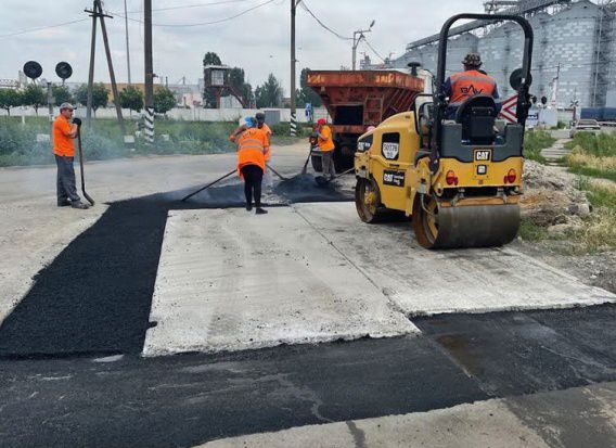 Порты Корабельного района города Николаева восстановили проблемные участки дорог общего пользования