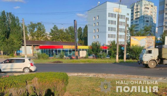 В подбитой легковушке в Николаеве пострадали двое детей