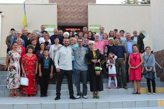 «День моего города» - в Николаеве открылась выставка художника Геннадия Молчанова