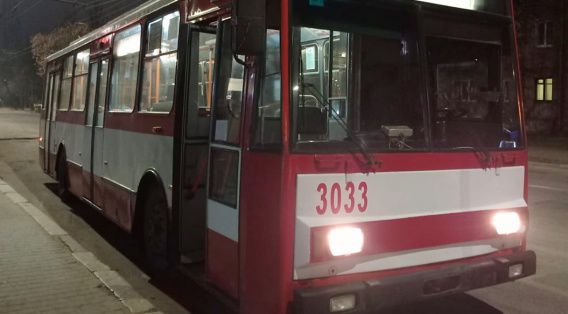 Видеозапись помогла суду установить истину в аварии троллейбуса и легковушки на улице Архитектора Старова