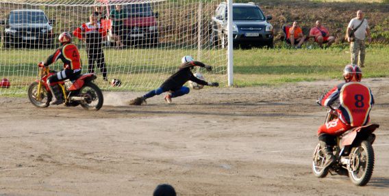 Мотоболисты вознесенского «Восхода» досрочно завоевали серебро чемпионата Украины